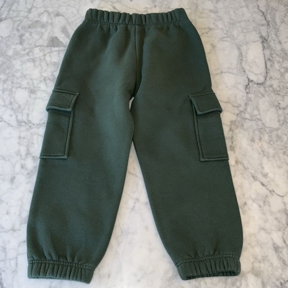 Lacoste Kids Green Cargo Sweatpants 6Y - Picture 5 of 5